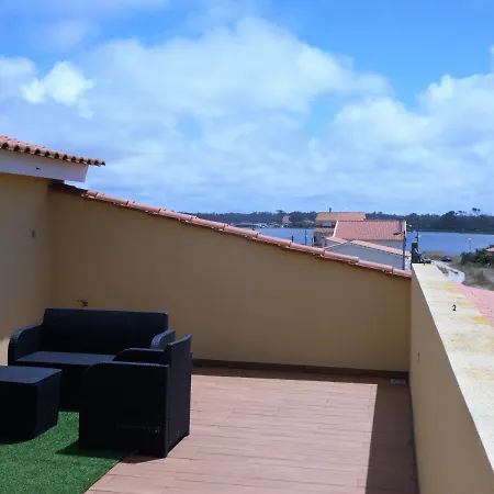 Barrinha بيت ضيافة برايا دي ميرا